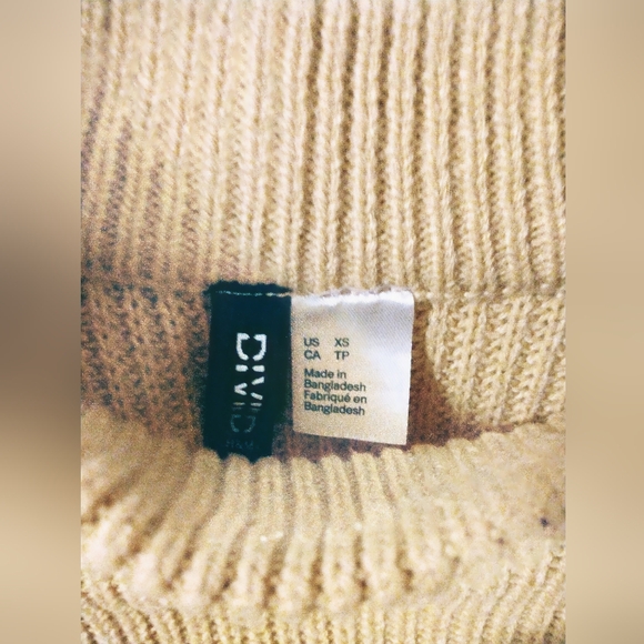 Women's Beige Cropped Mockneck - XS - Picture 5 of 7